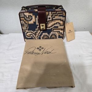 NWT Patricia Nash Red Peruvian Tapestry Crossbody Bag